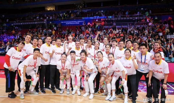 文商期货配资 中国女篮12人大名单曝光，三大老将要被淘汰，宫鲁鸣真不留情面