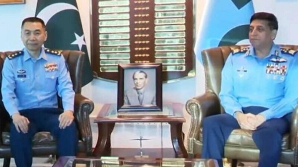 中国银河证券 中国空军访问巴基斯坦，点名学习空战经验，巴军承诺倾囊相授